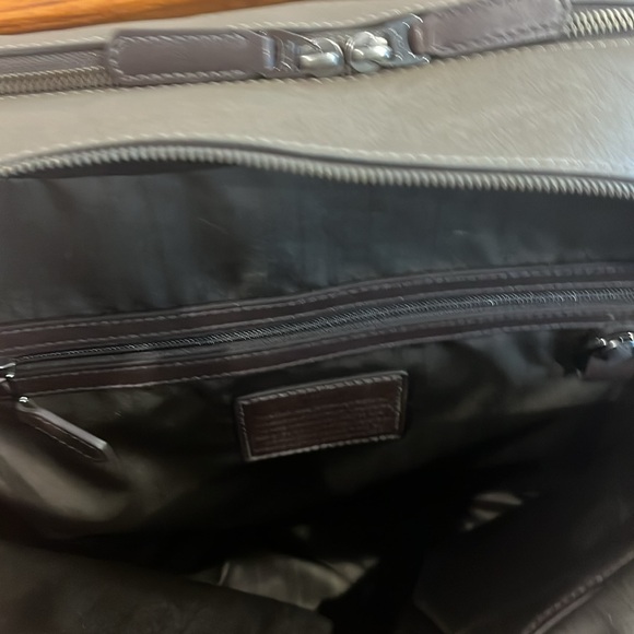TUMI luggage carry-on - Picture 7 of 11